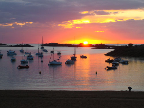 Coz Pors beach at sunset